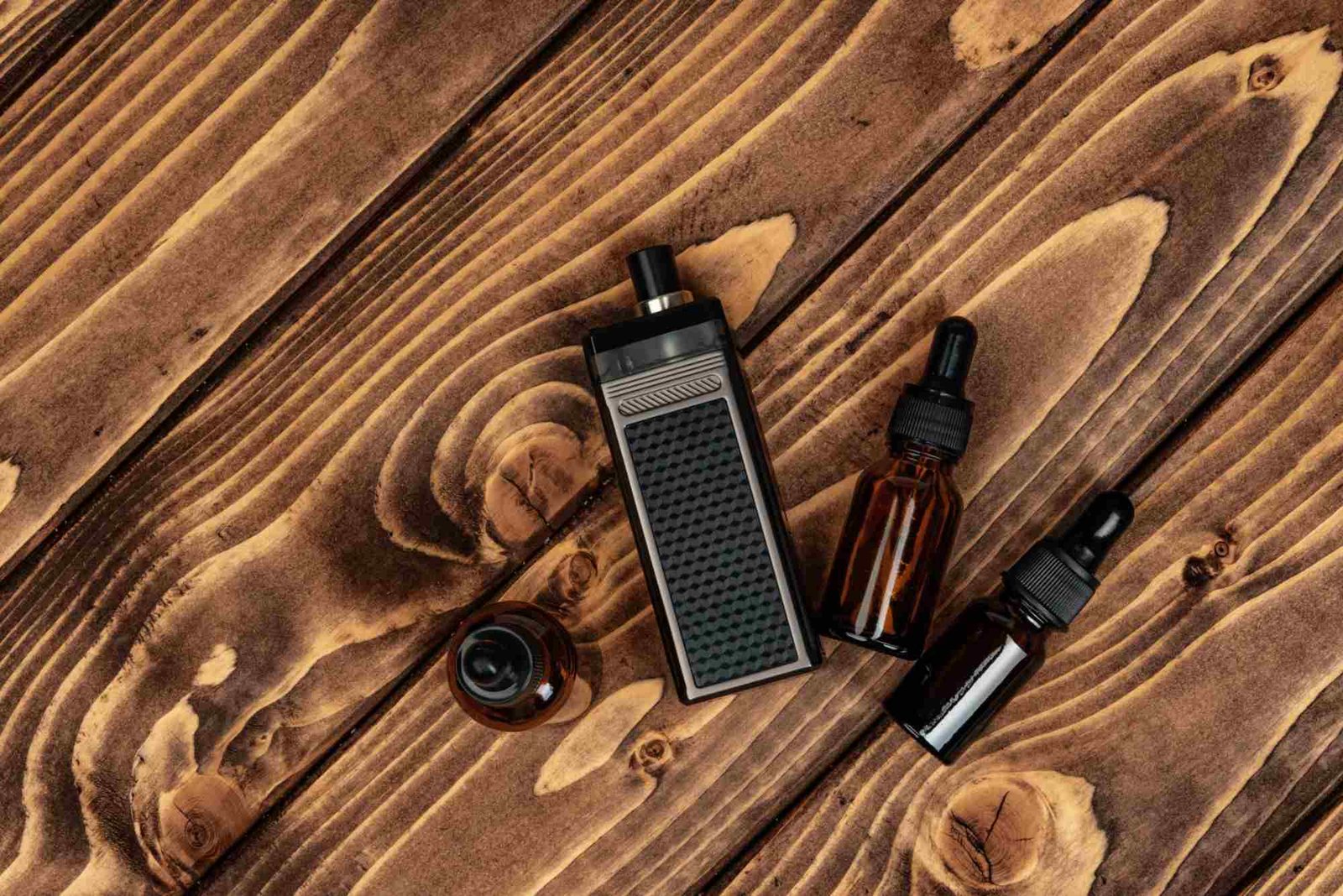 Pod Systems vs. Mods: UAE Users Speak