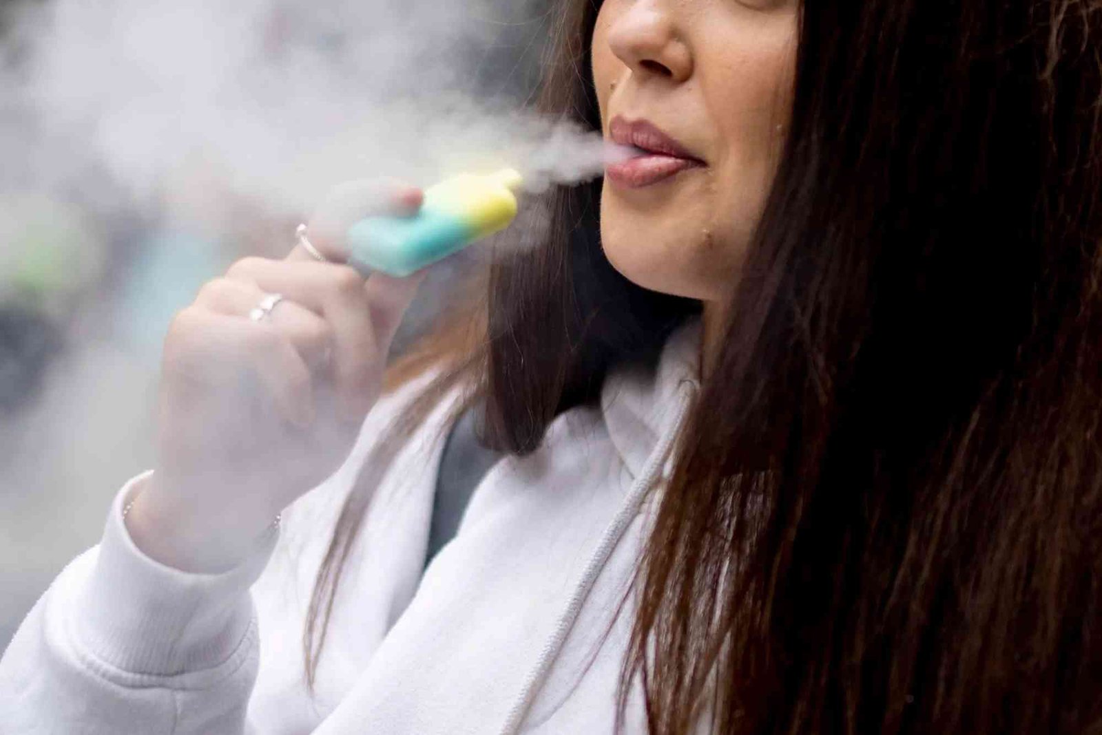 Is Ti Illegal to Have a Vape Under 18