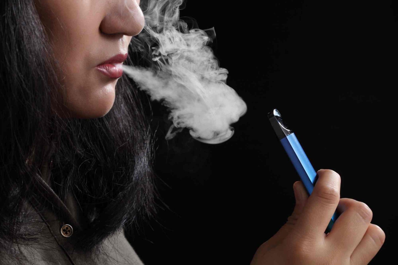 Can Ryanair Vaping Law Truly Help Smokers Quit?