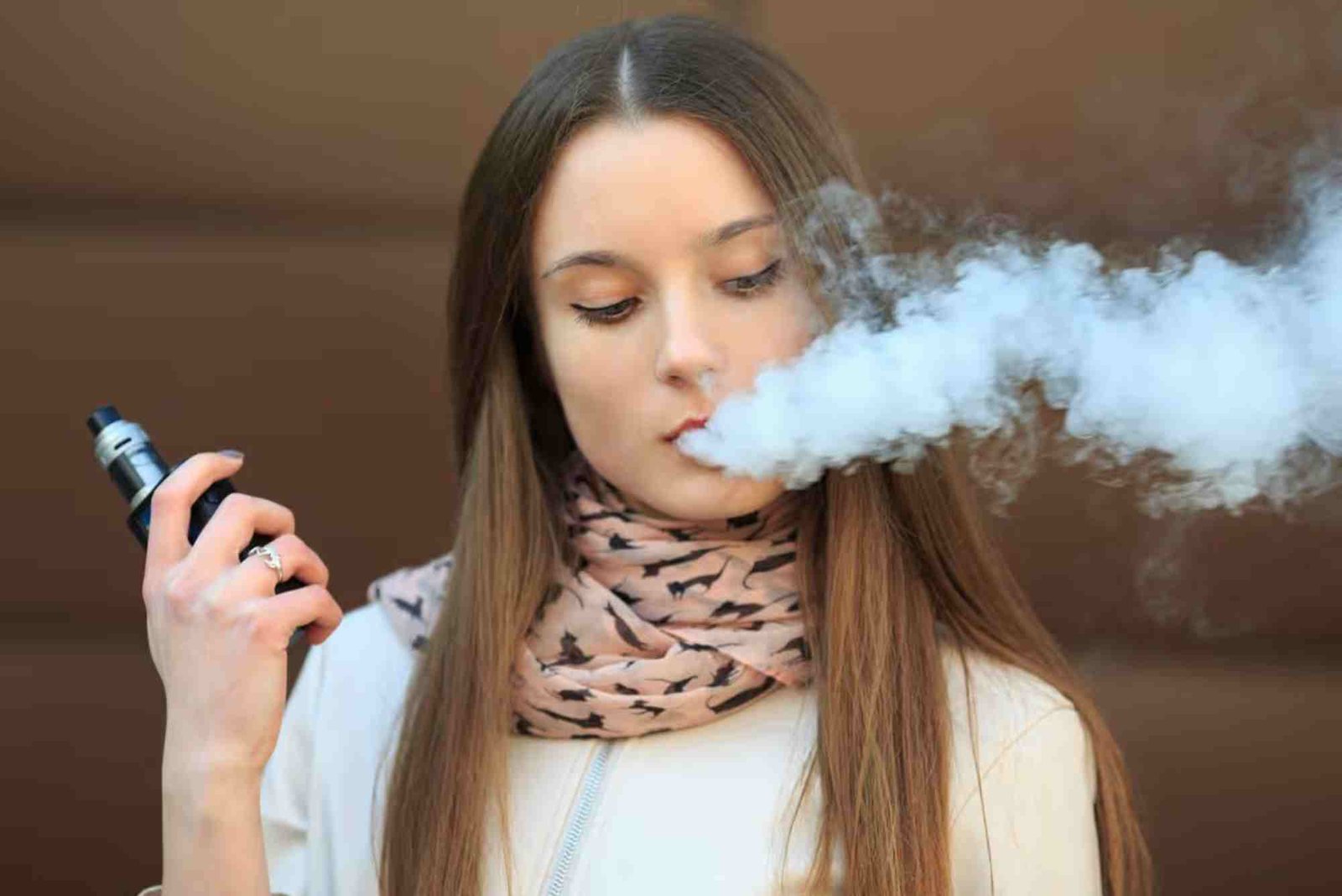 Vaping and the Rise of Gender-Neutral Fashion in 2025